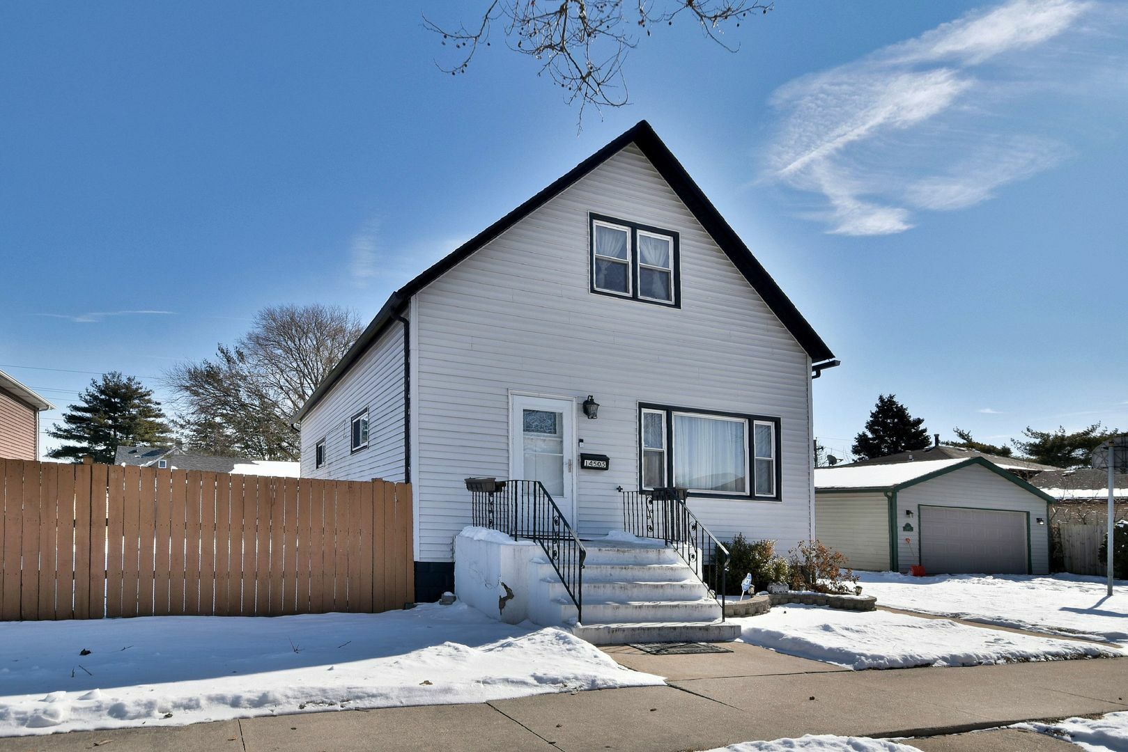 Property Photo: 14505 S McKinley Avenue IL 60469