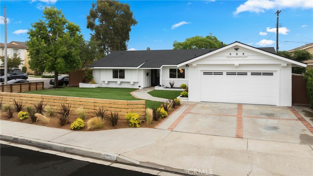 2796 Cibola Avenue  Costa Mesa CA 92626 photo