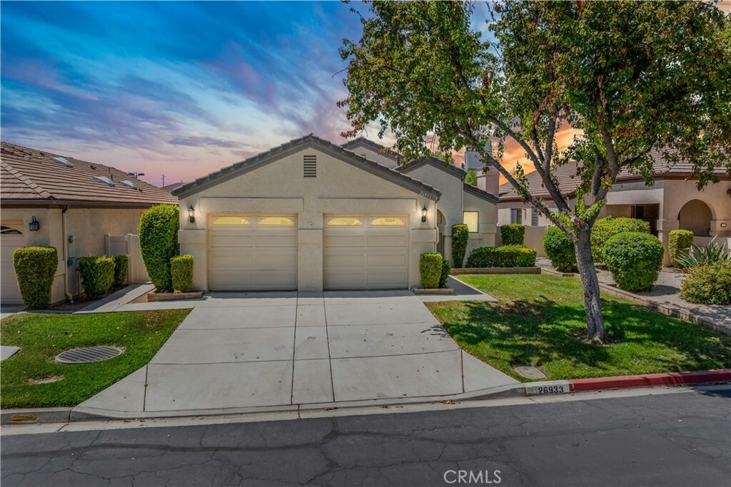 Property Photo: 26933 Via Valdez CA 92585