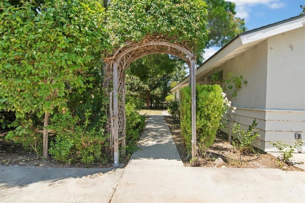 Property Photo:  3621 Cerrito Street  CA 93460 