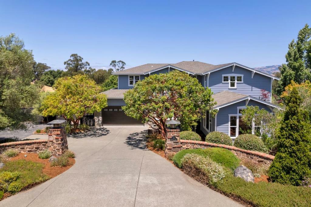 23 Pinnacle Drive  Petaluma CA 94952 photo