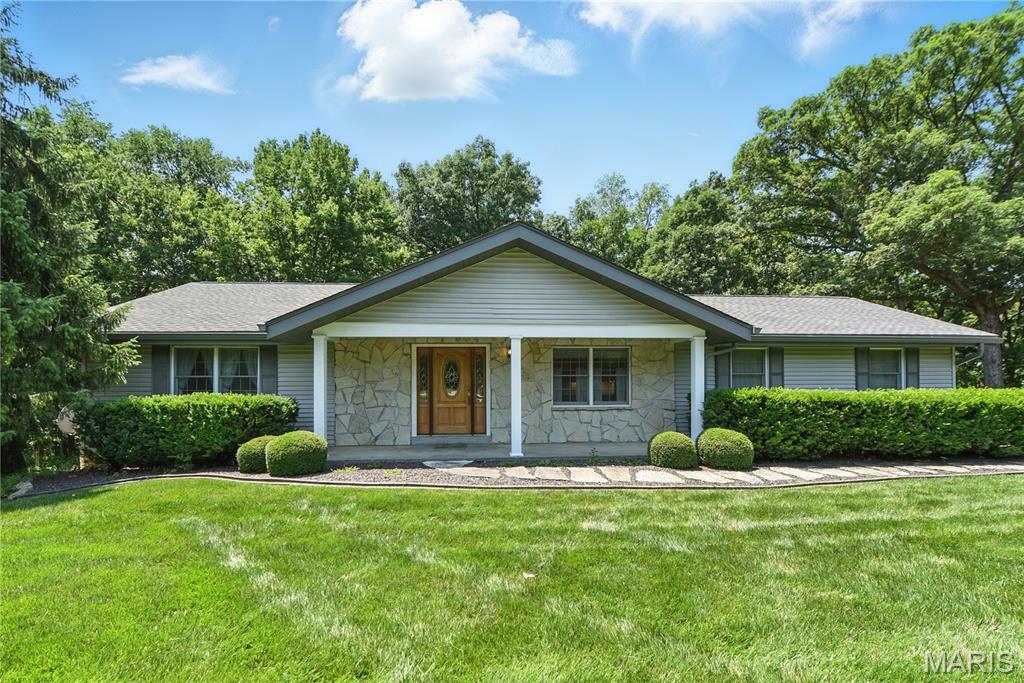 Property Photo: 3 Hickory Hill Court MO 63366