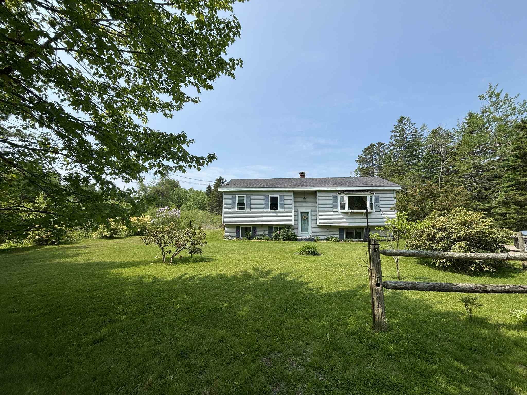 Property Photo: 173 Kennebec Road ME 04654
