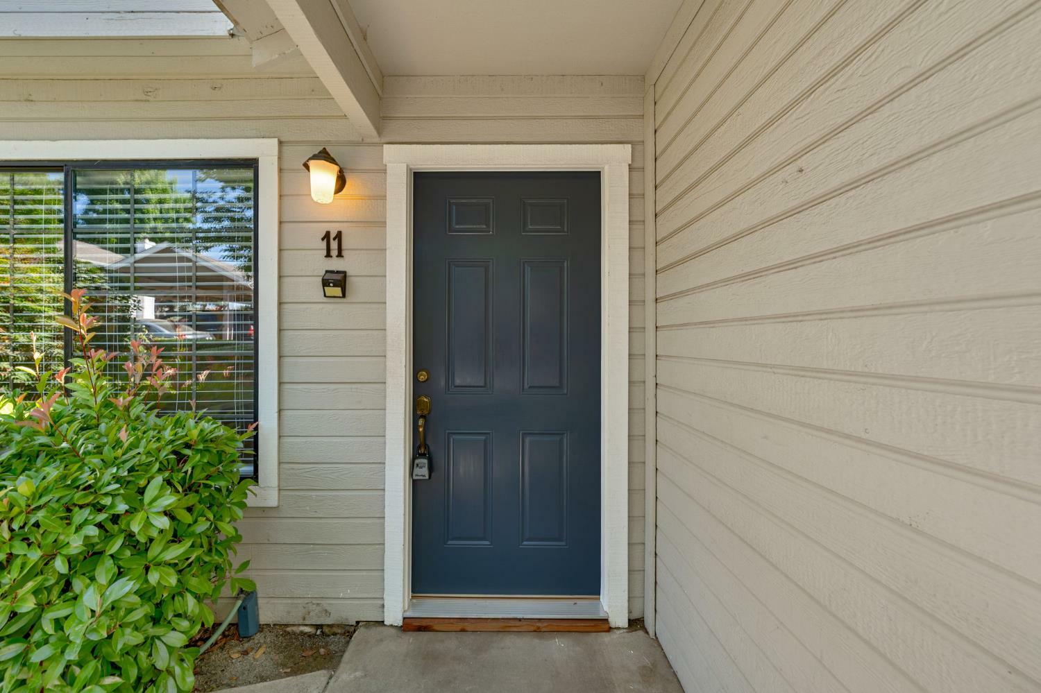 Property Photo:  2497 Merrychase Drive 11  CA 95682 