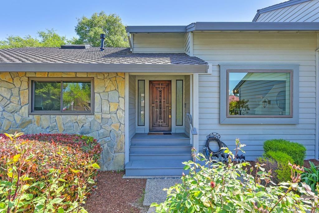 Property Photo: 190 River Ridge Way CA 95630