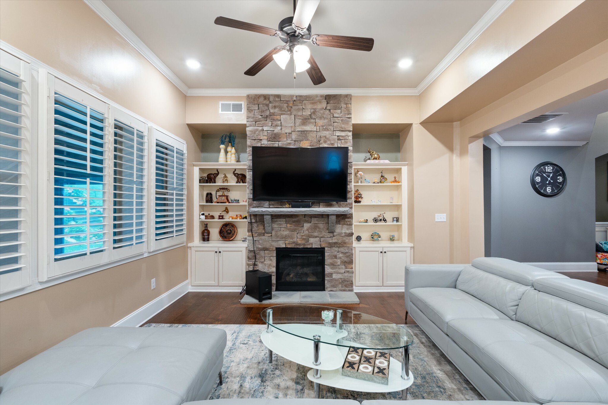 Property Photo: 793 Alameda Ave TN 37135