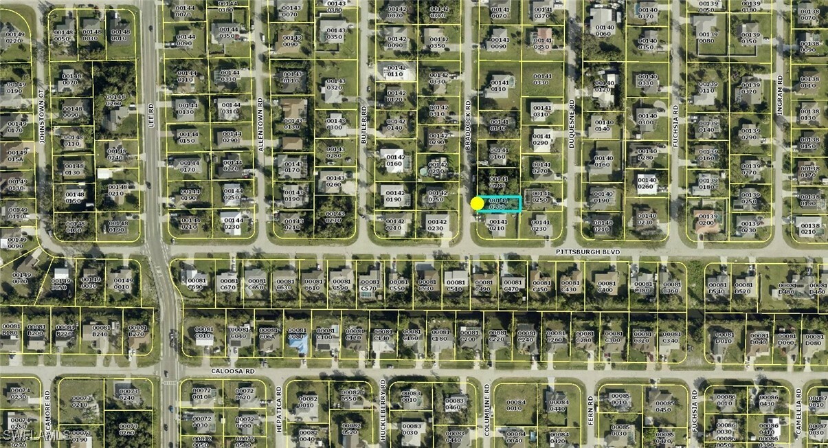 Property Photo: 17561 Braddock Road FL 33967
