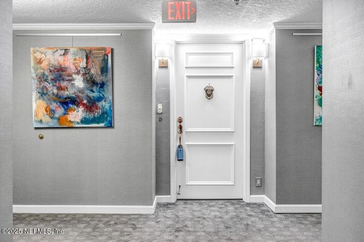 Property Photo: 2970 St Johns Avenue 10D FL 32205