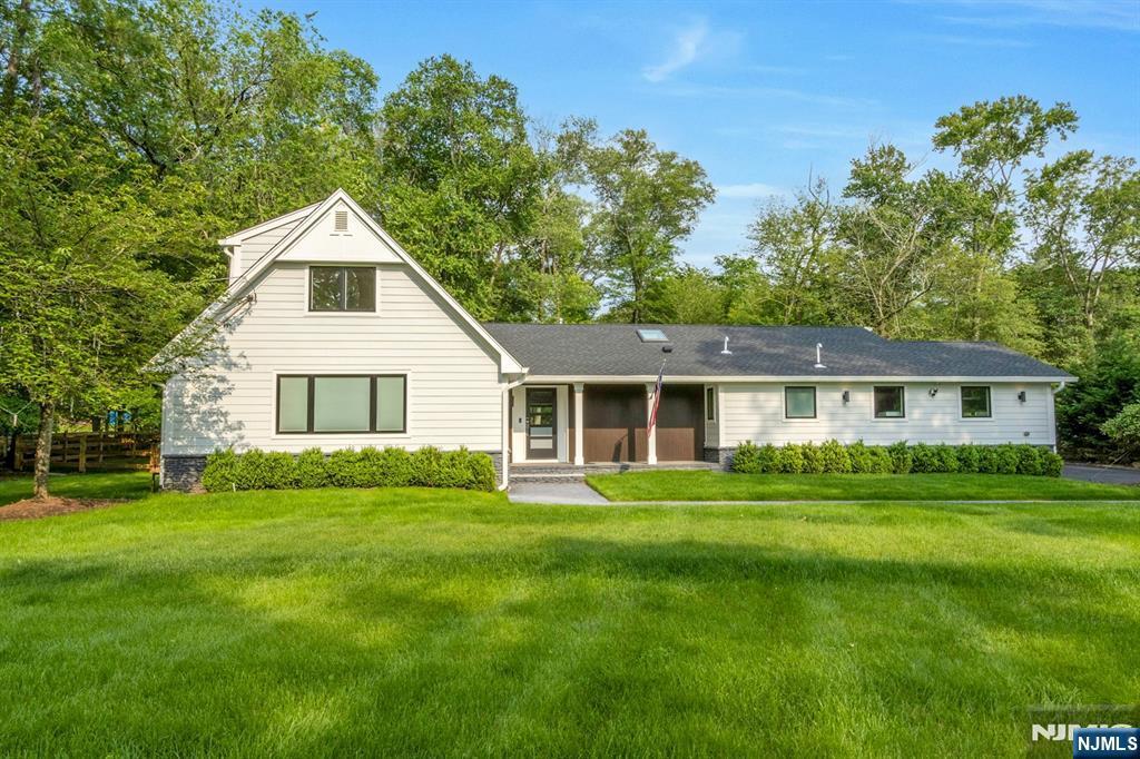 Property Photo:  14 Rambling Brook Road  NJ 07458 
