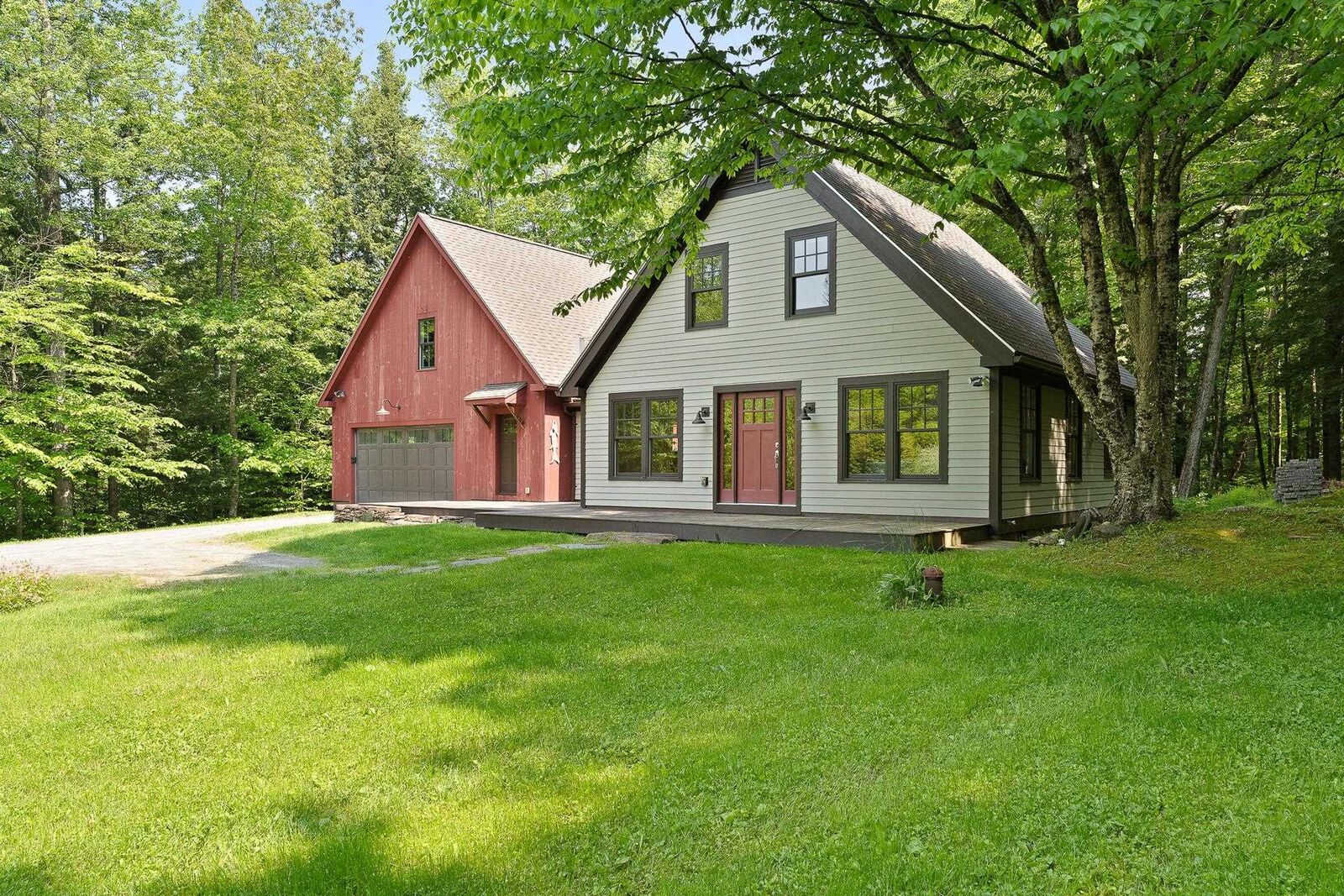 Property Photo:  447 Village Woods Road  VT 05673 