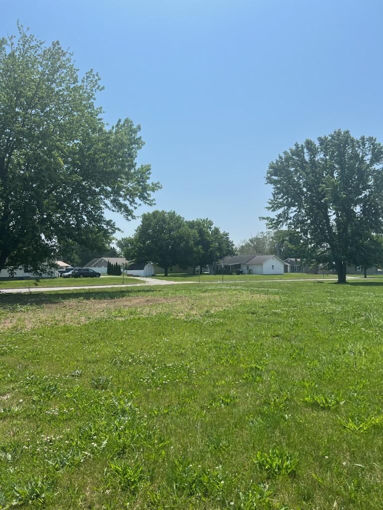 Property Photo: 901 W Hamilton Street MO 63501