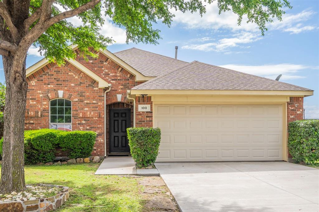 Property Photo: 100 Mustang Court TX 75009