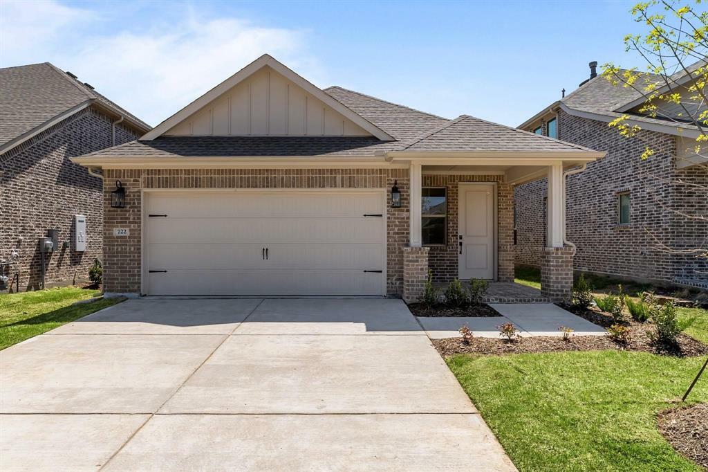 Property Photo: 722 Sunflower Trail TX 75092