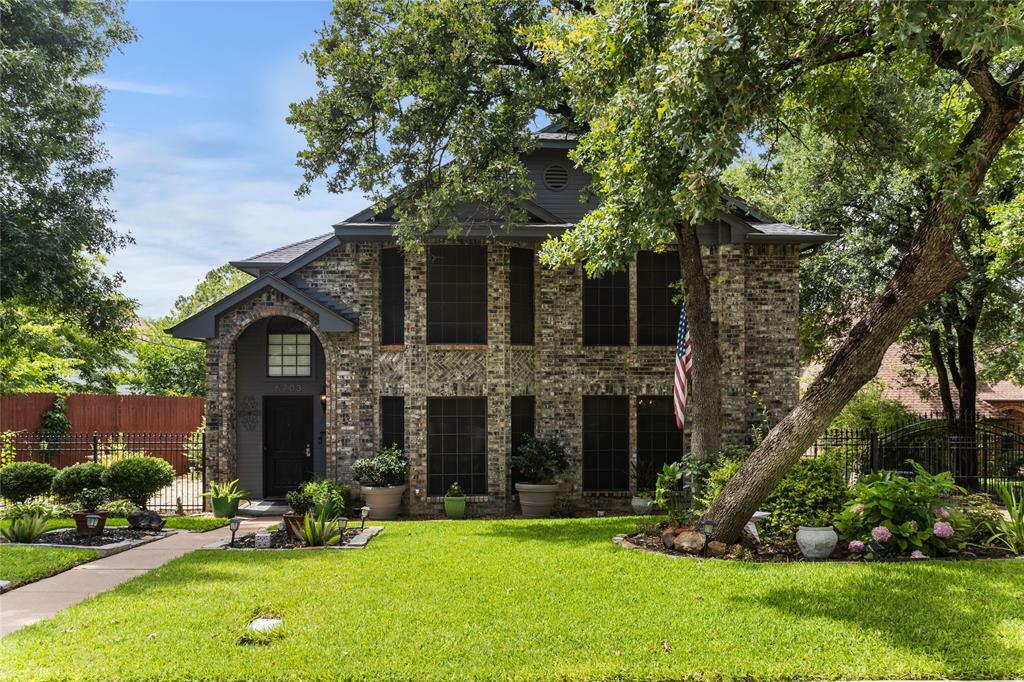 Property Photo: 6703 Canalview Drive TX 76016