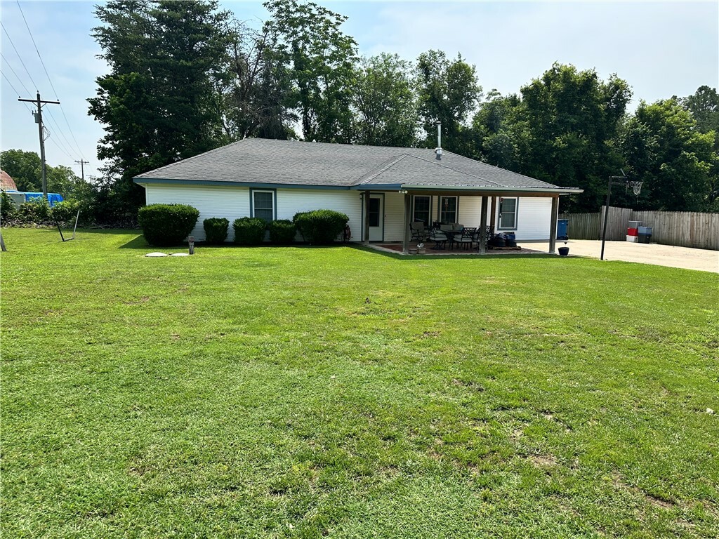 20796 Dawn Hill East Road  Gentry AR 72734 photo