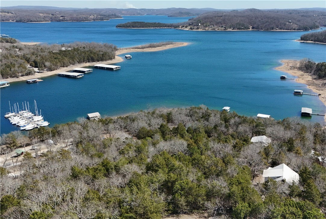 Property Photo: 11021 Lathams Landing Road AR 72732