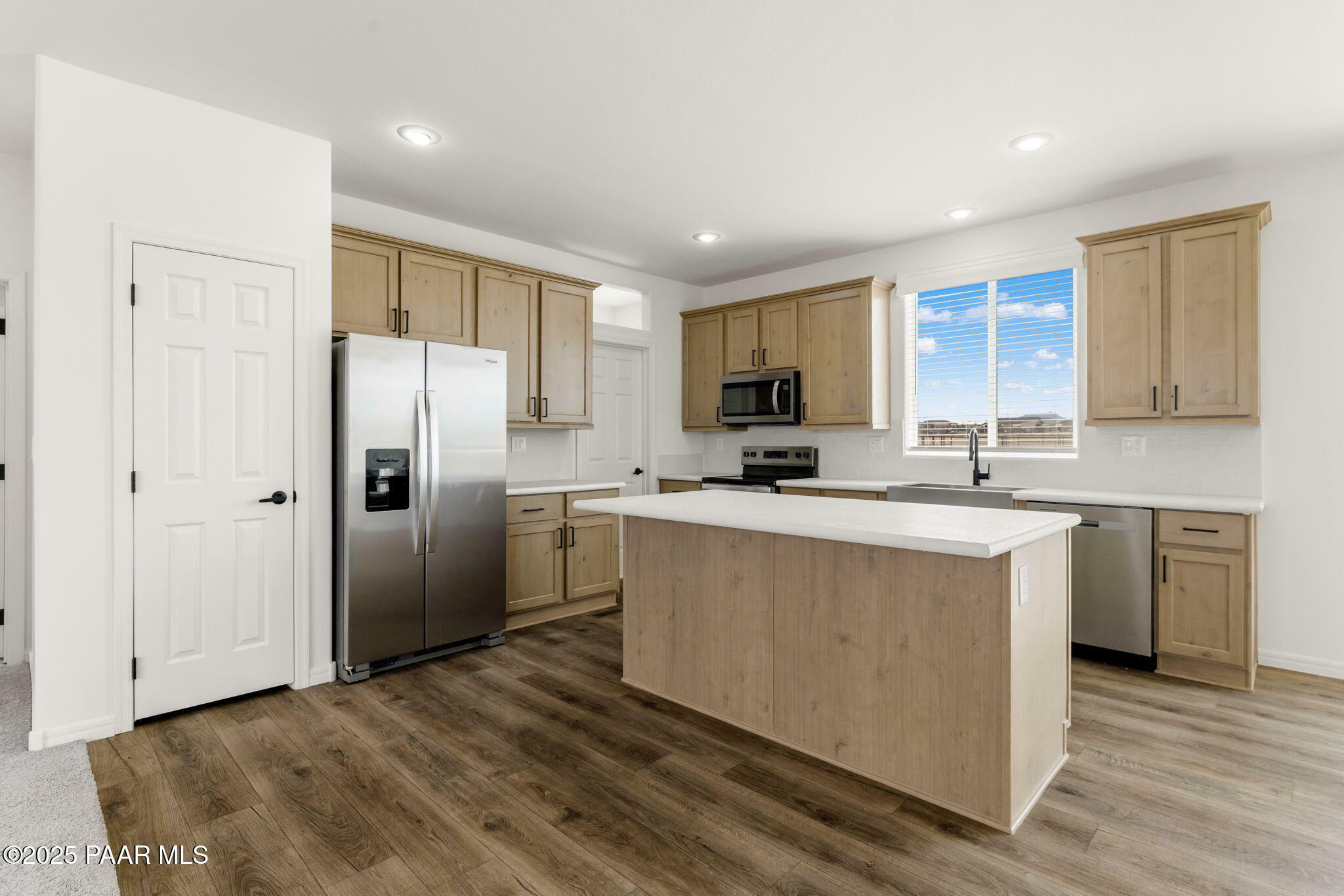 Property Photo: 2915 S Green Valley Way AZ 86327