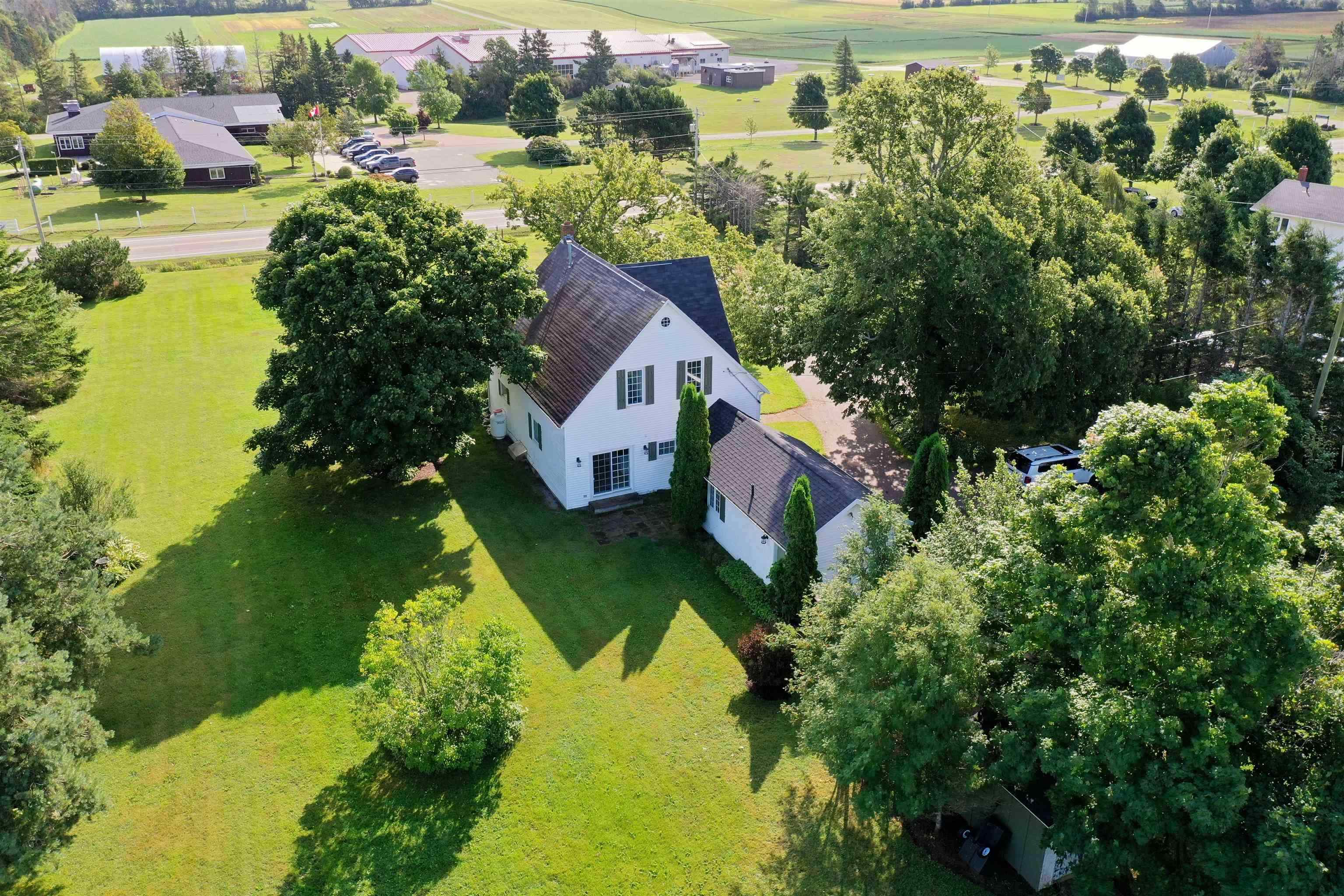 Property Photo: 1229 Brackley Point Road PE C1E 1R1