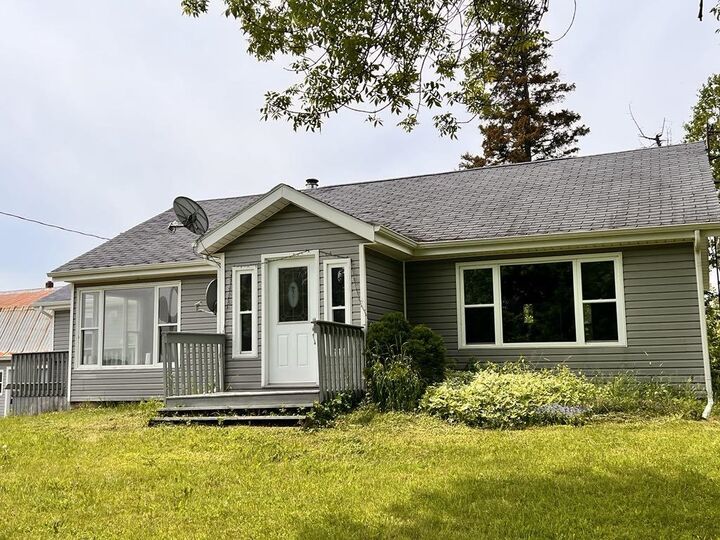 Property Photo: 227 Clark Road PE C0B 1K0