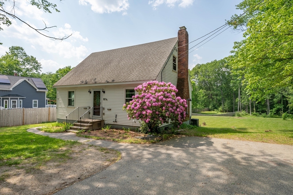 Property Photo:  31-1/2 North St  MA 01844 