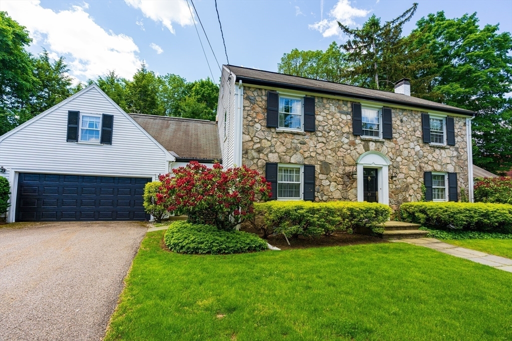 Property Photo: 23 Ascenta Ter MA 02465