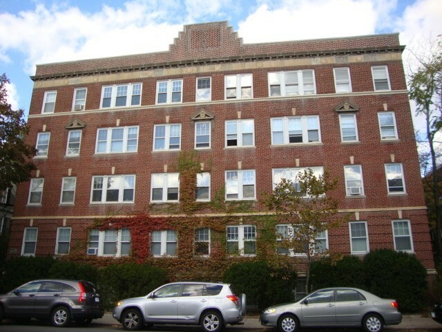 1697 Cambridge 12  Cambridge MA 02138 photo