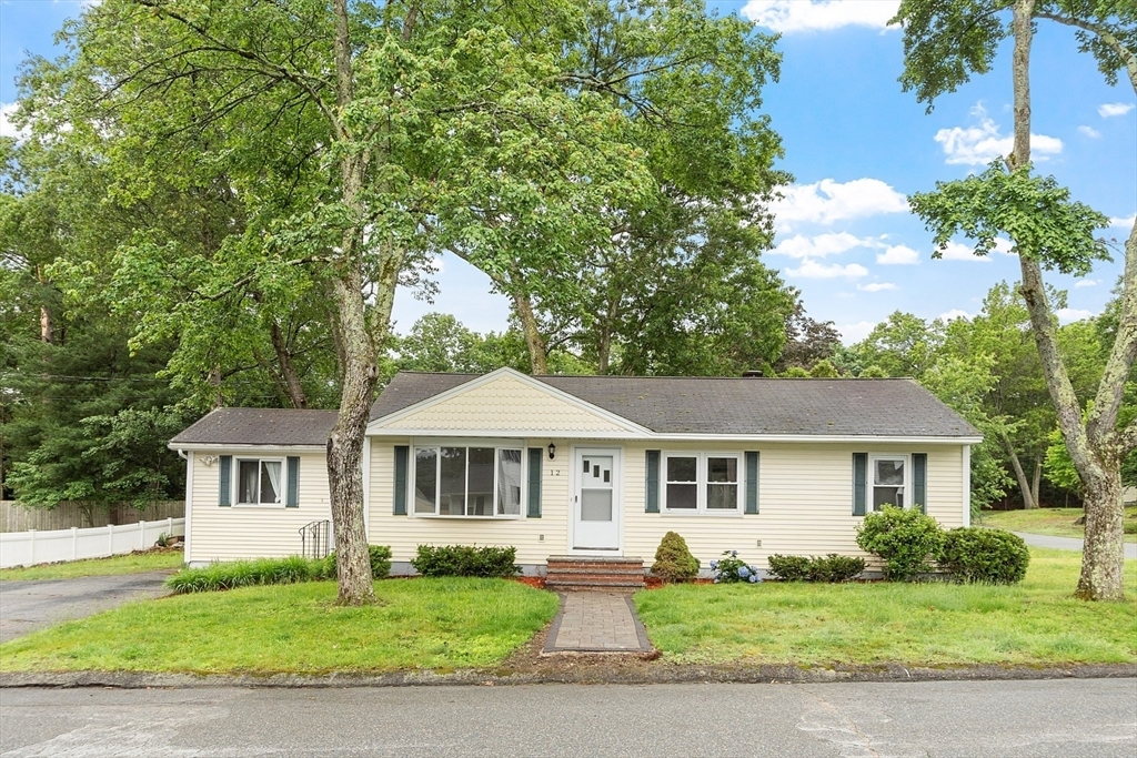 Property Photo: 12 Edgelawn Avenue MA 01863