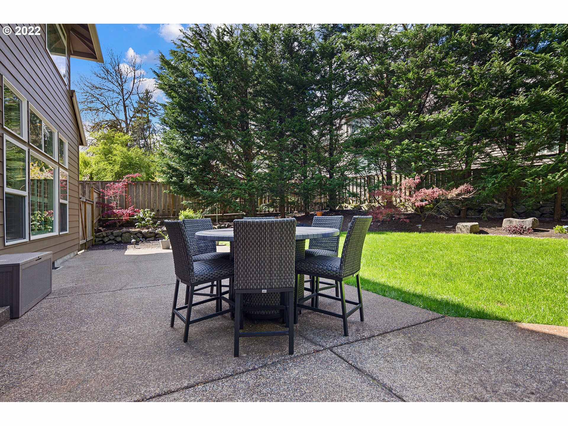 Property Photo: 1979 Country Club Rd OR 97034