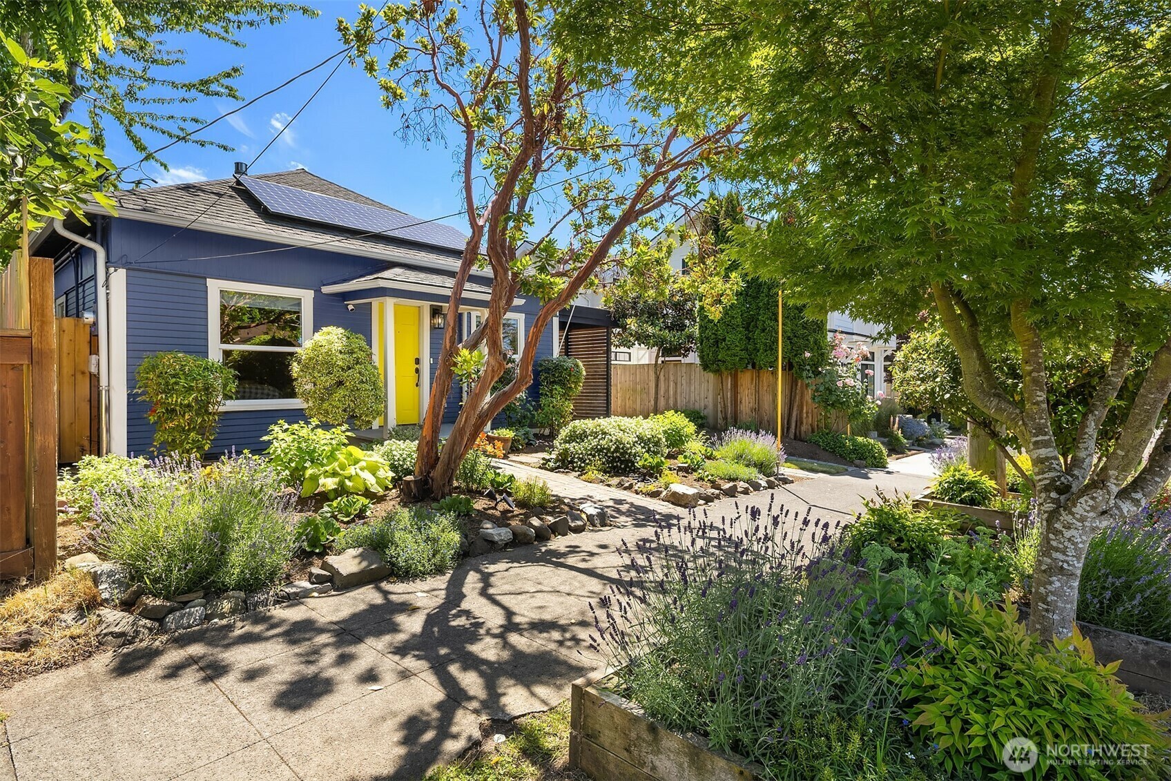 Property Photo: 906 24th Avenue S WA 98144