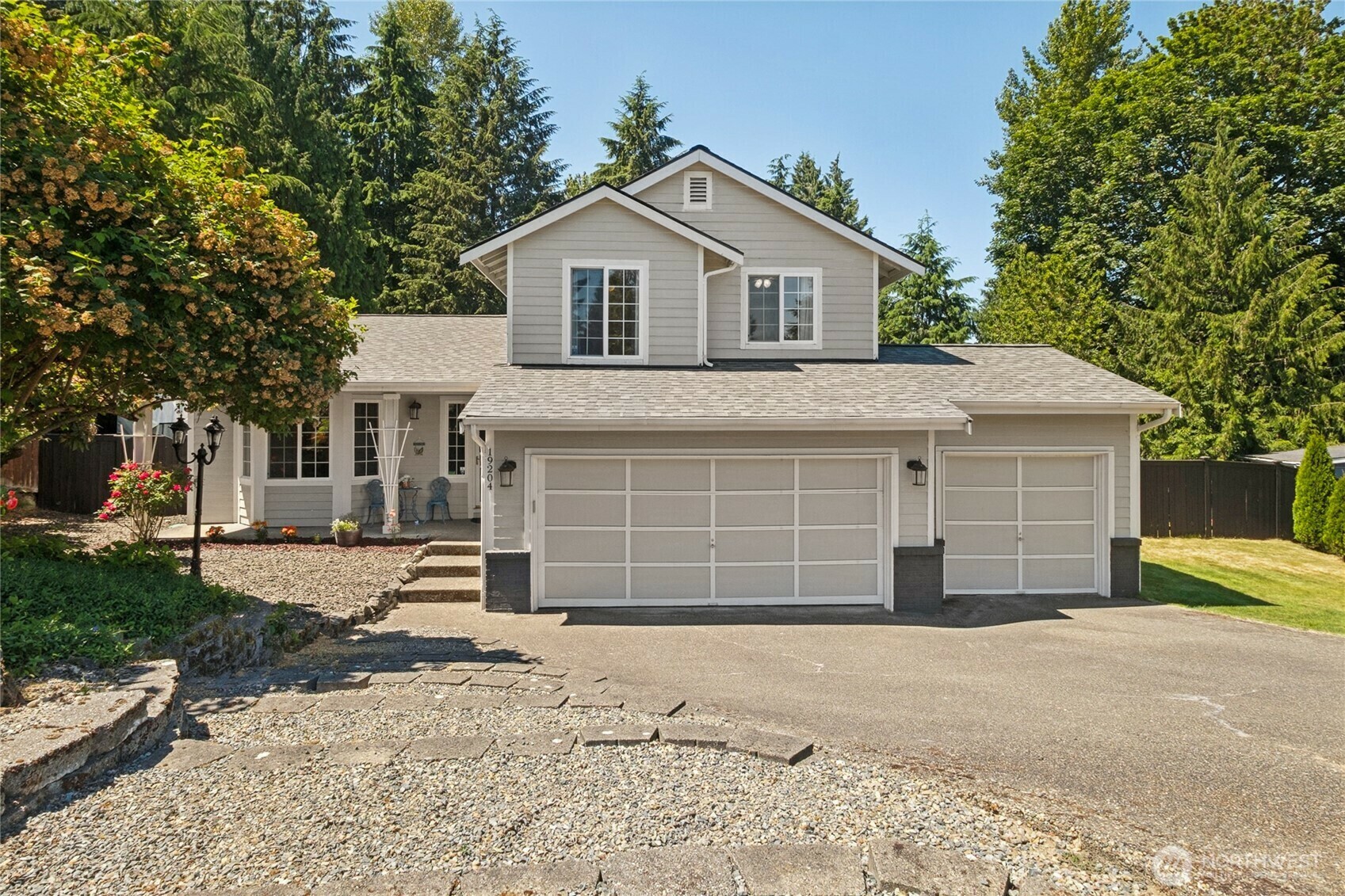 Property Photo: 19204 112th Street E WA 98391