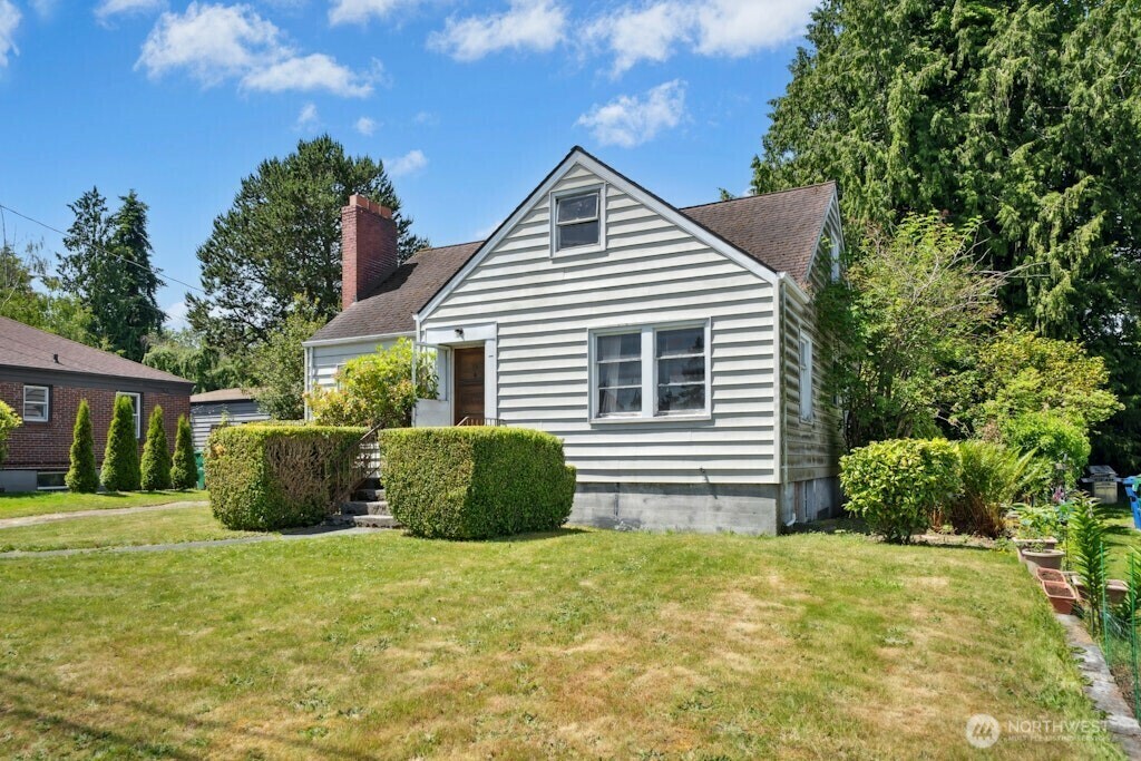Property Photo: 8711 28th Avenue NW WA 98117