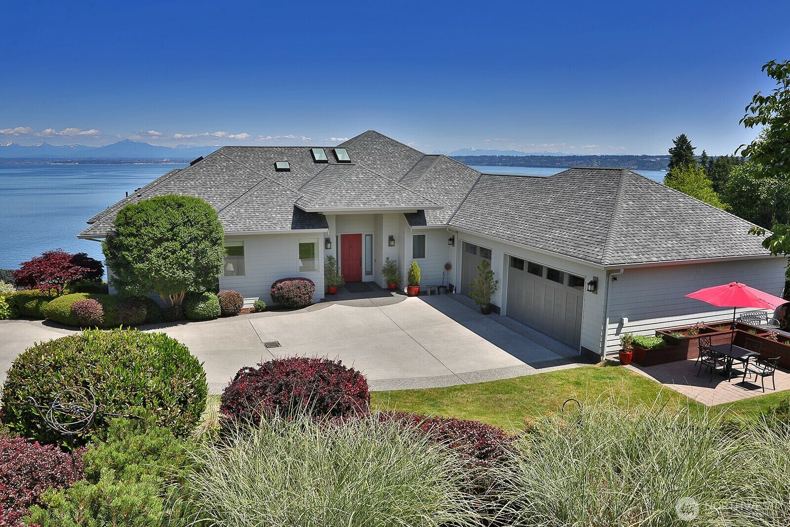 4697  Wrightsman Place  Clinton WA 98236 photo
