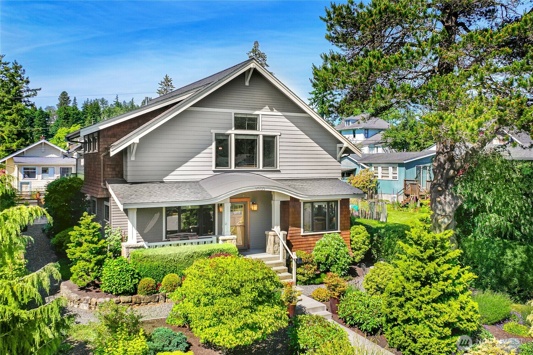 Property Photo: 1605 Donovan Avenue WA 98225