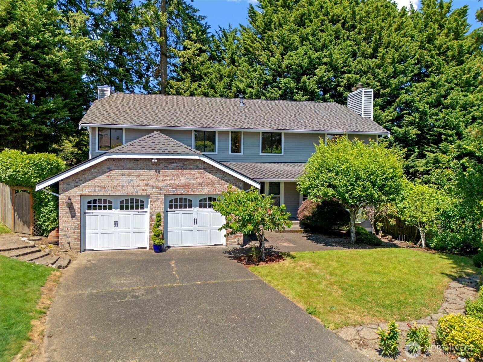 Property Photo: 5610 S 296th Court WA 98001