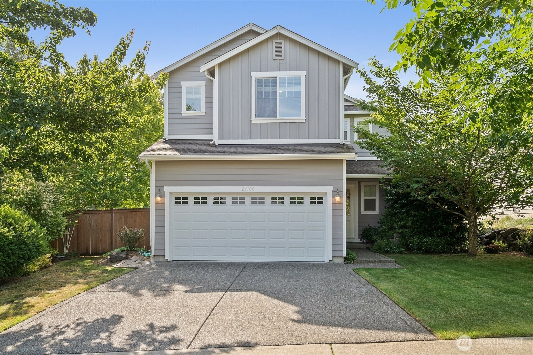 Property Photo: 24100 184th Avenue SE WA 98042