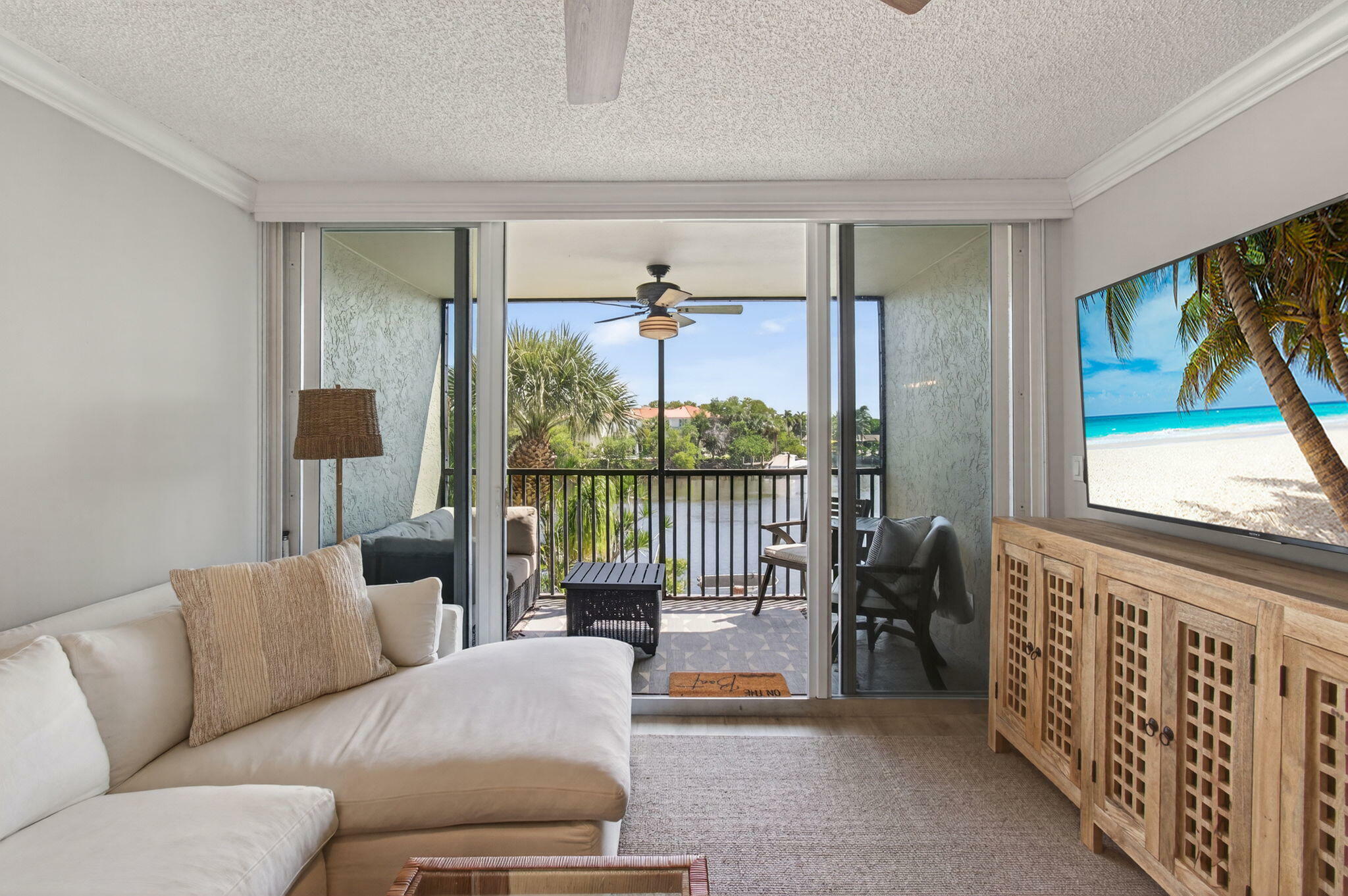 Property Photo: 22 Royal Palm Way 205 FL 33432