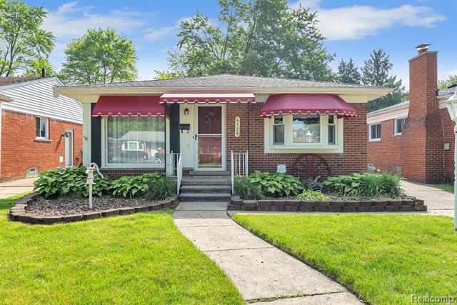4129 Vassar Street  Dearborn Heights MI 48125 photo