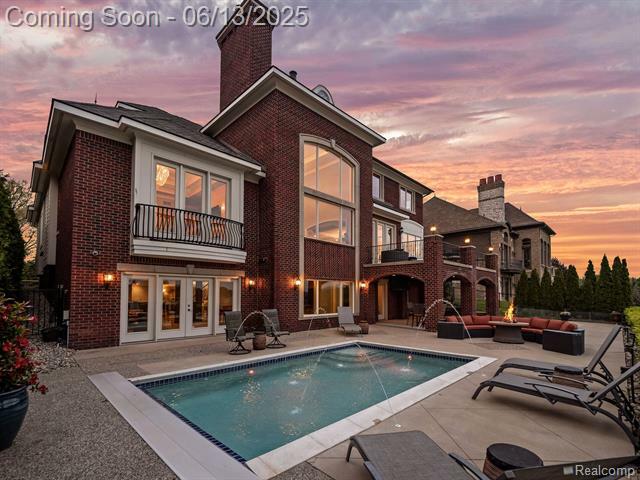 Property Photo:  2750 Turtle Bluff Drive  MI 48302 