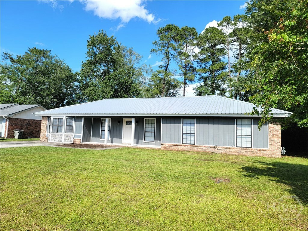 Property Photo: 104 Cedar Street GA 31313