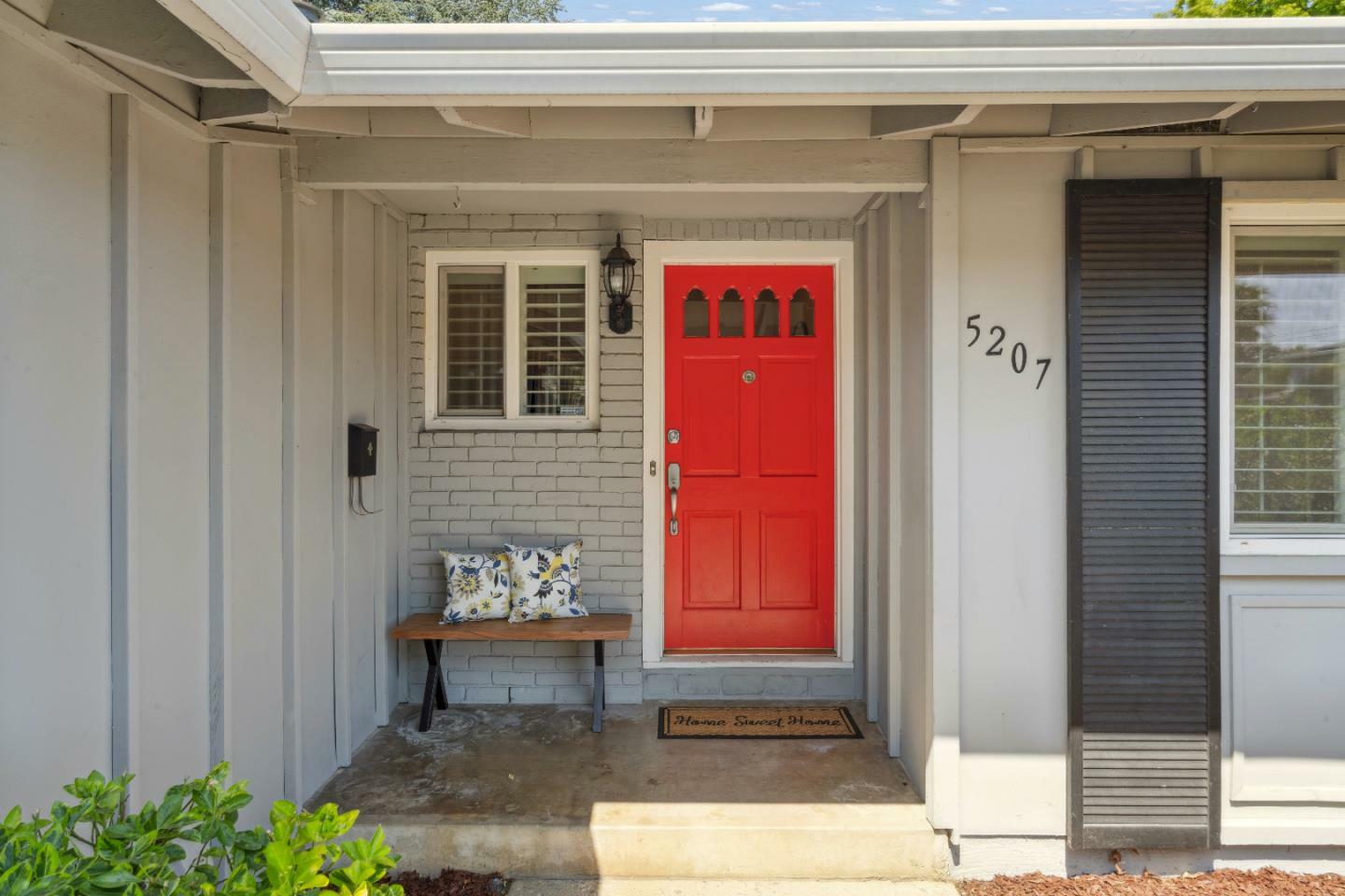 Property Photo: 5207 Elrose Avenue CA 95124