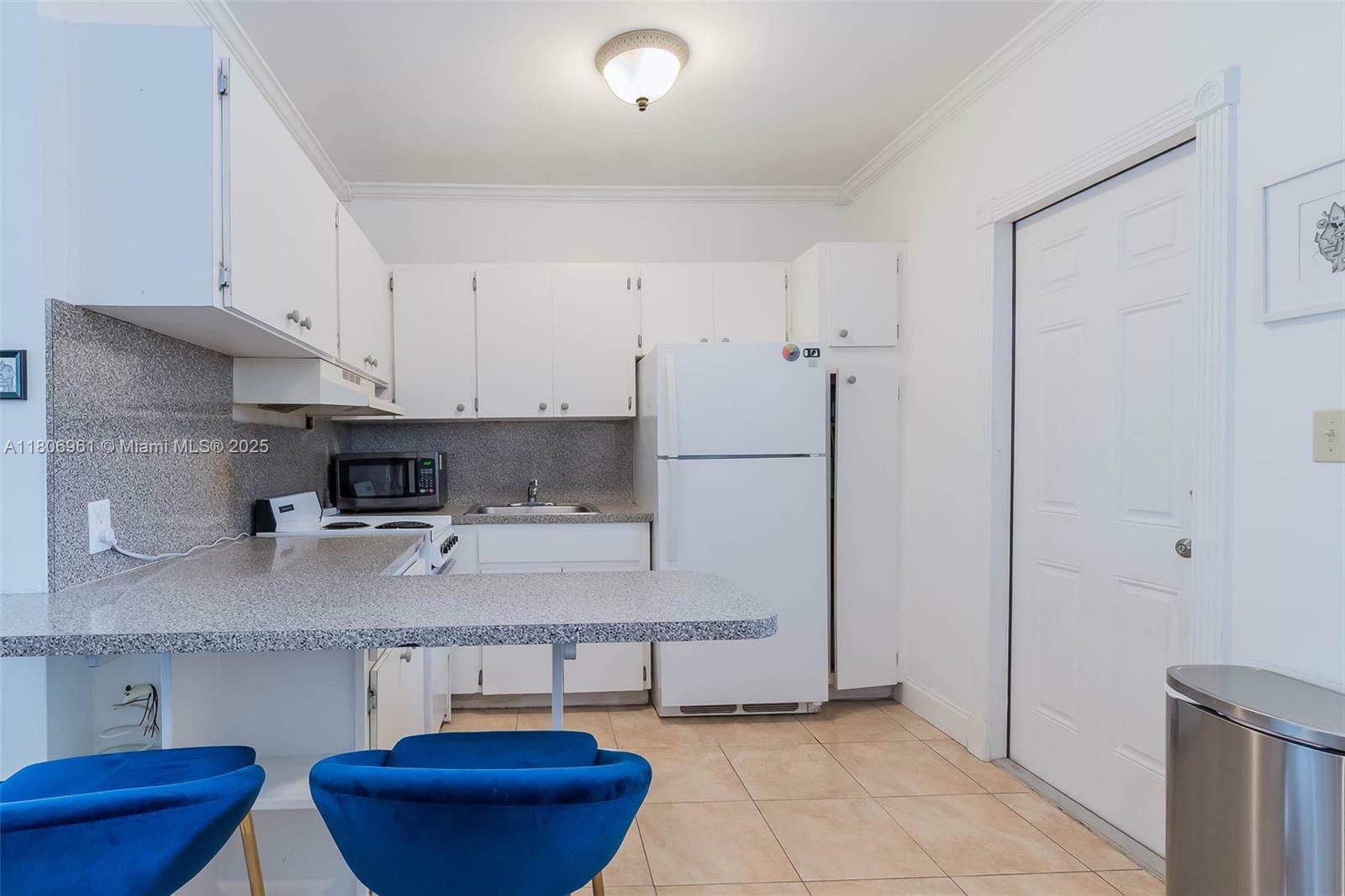 1300 Salzedo St 4  Coral Gables FL 33134 photo