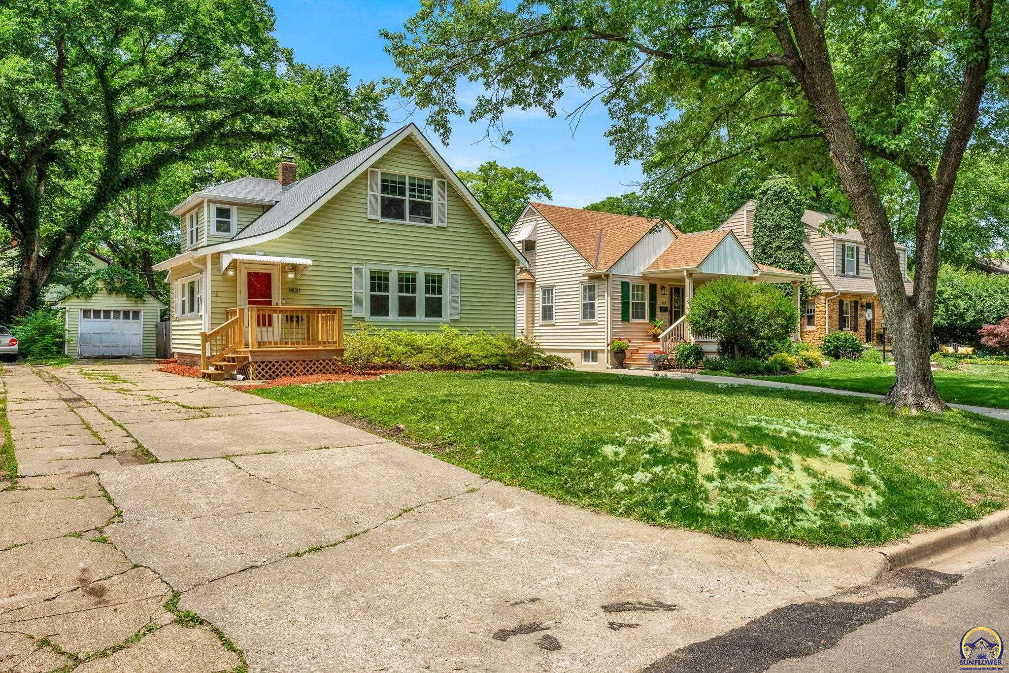 Property Photo: 1431 SW Collins Ave KS 66604