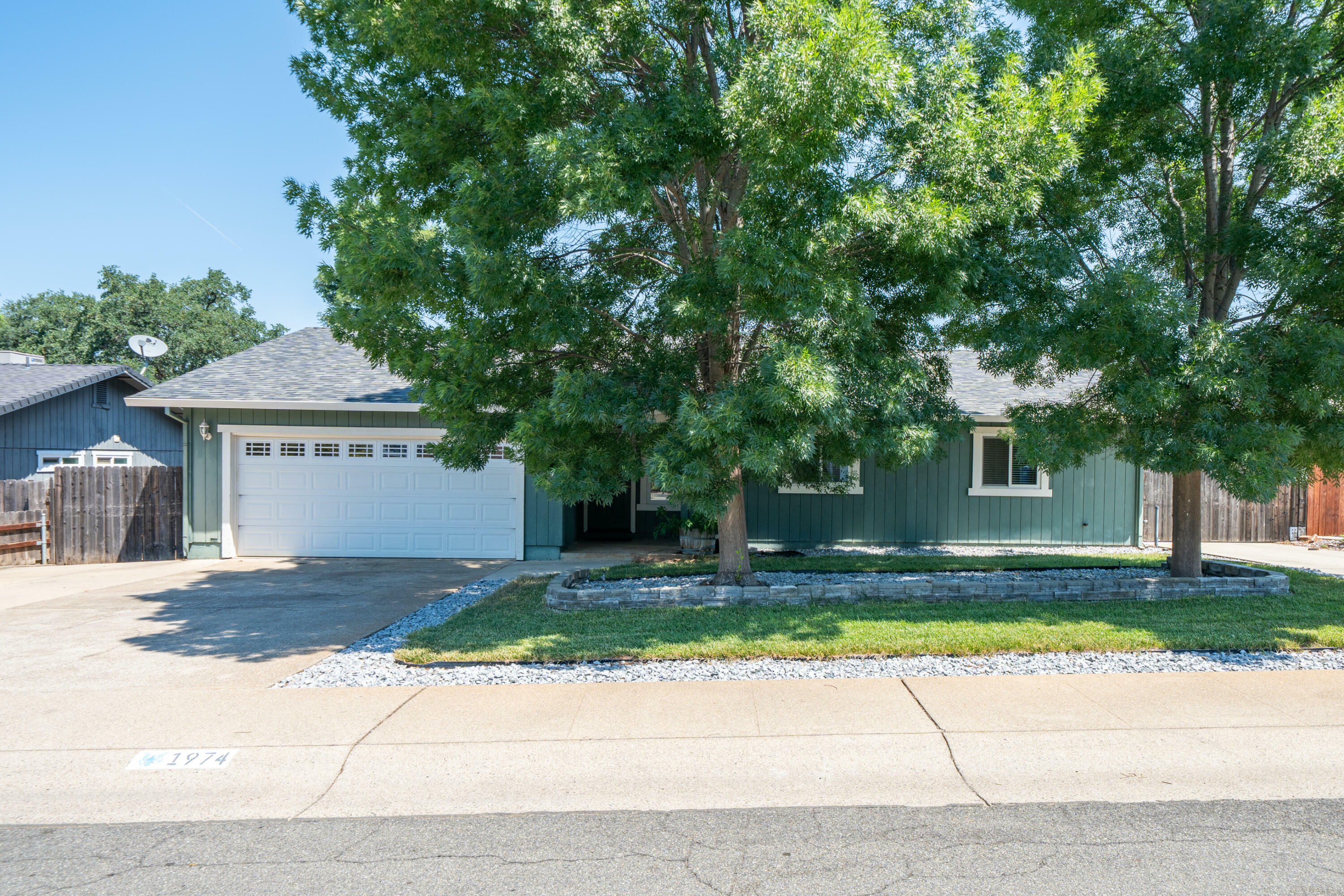 Property Photo: 1974 S Ridge Drive CA 96003
