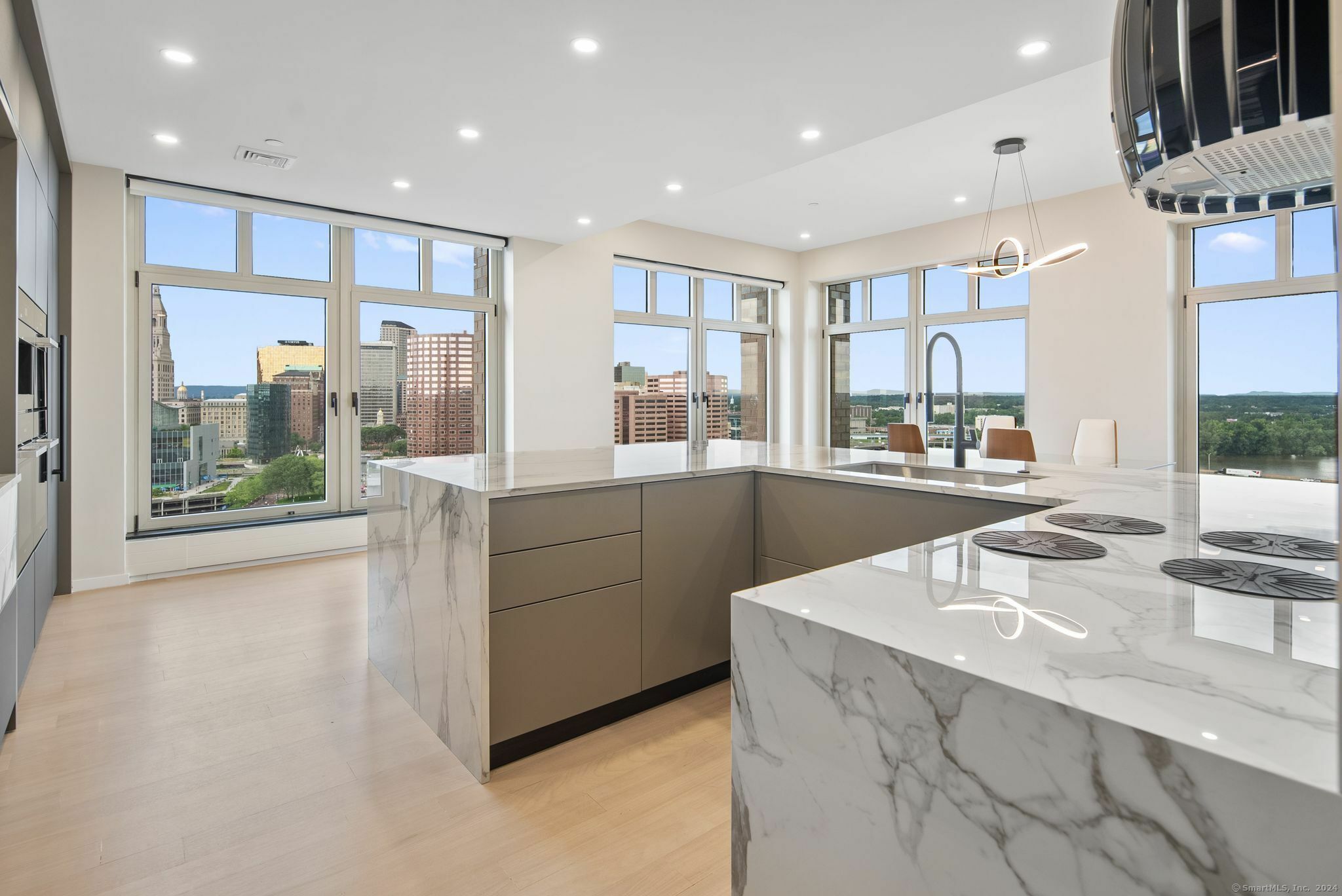 Property Photo: 235 East River Drive Apt 1701 CT 06108