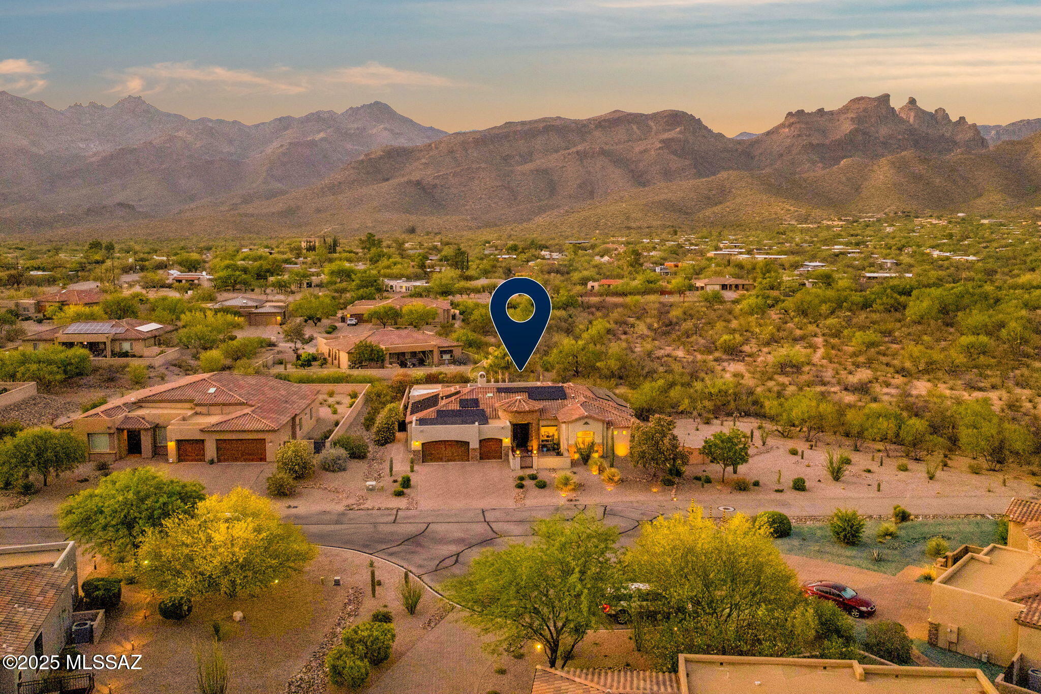 Property Photo: 9047 E Canyon Overlook Place AZ 85749