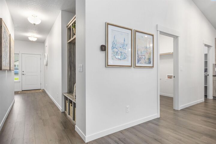 Property Photo:  8509 Ashen Drive  WA 99301 