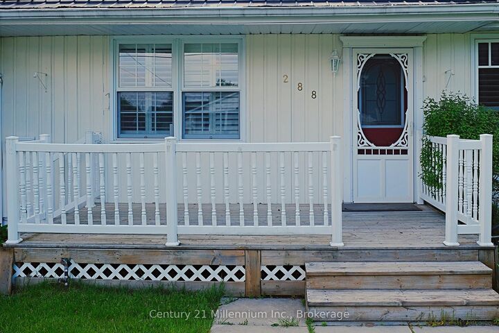 Property Photo:  288 Napier Street  ON L9Y 3T3 