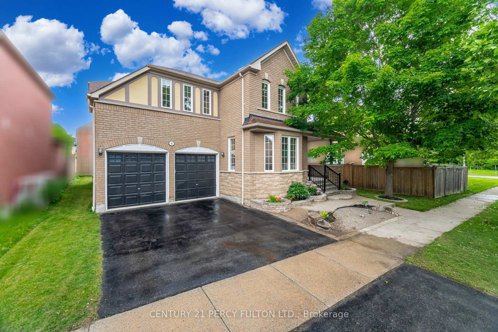 Property Photo: 4 McAlpine Avenue ON L1T 4J1