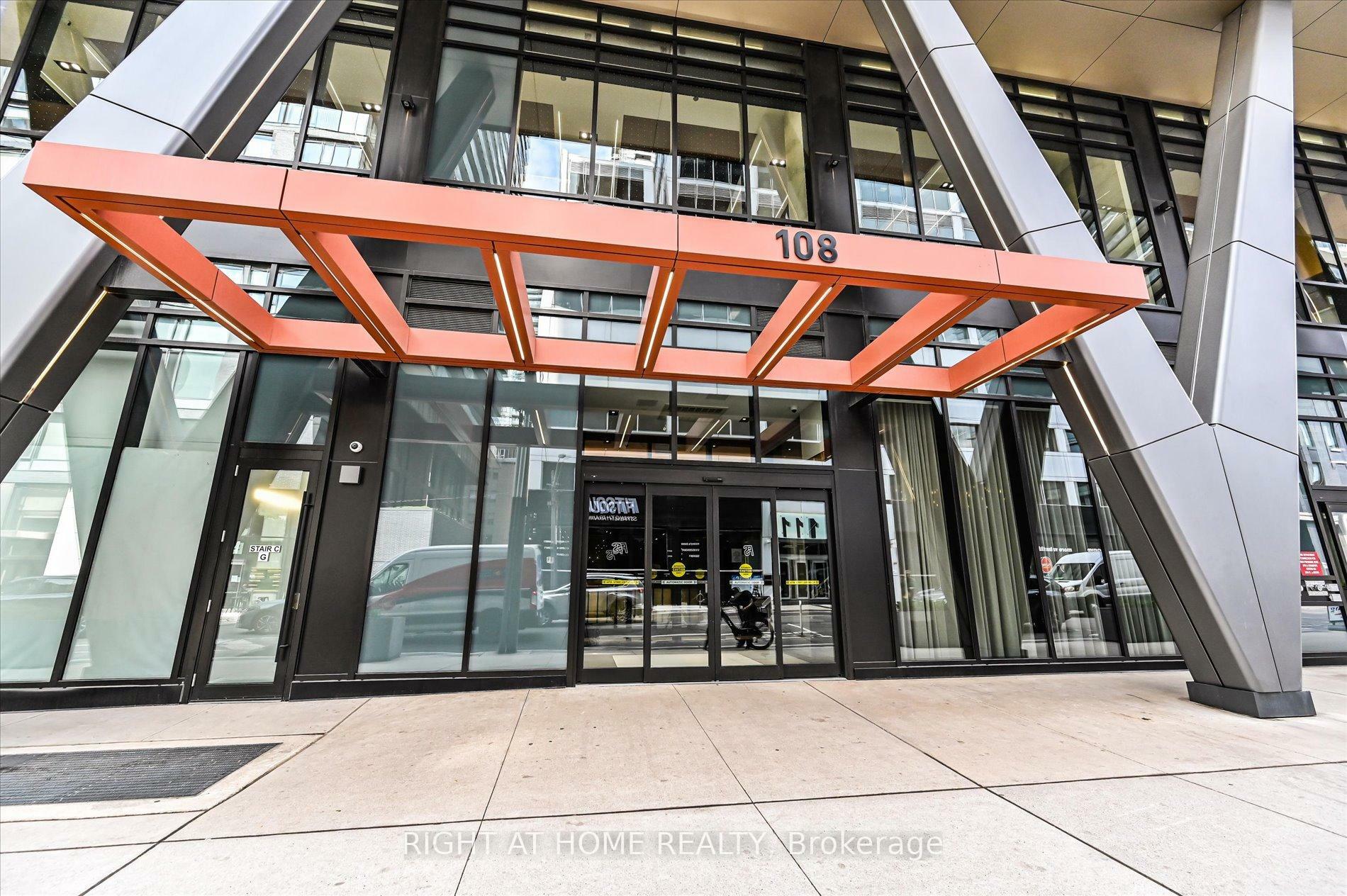Property Photo: 108 Peter Street 825 ON M5V 0W2