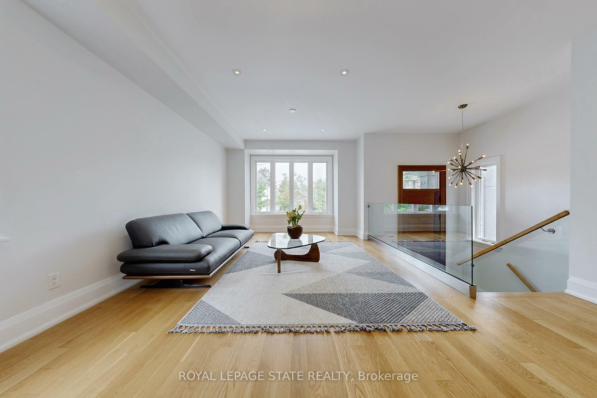 Property Photo: 743 Glencairn Avenue ON M6B 1Z9